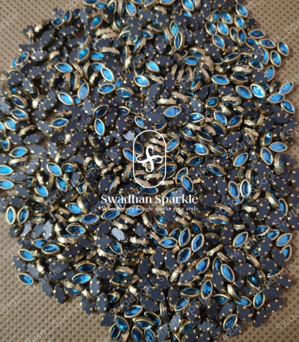 6K Eye Sky Blue Colour Glossy Kundans