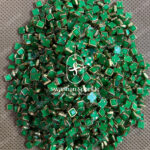 4X4 Square Green Colour Matt Kundans